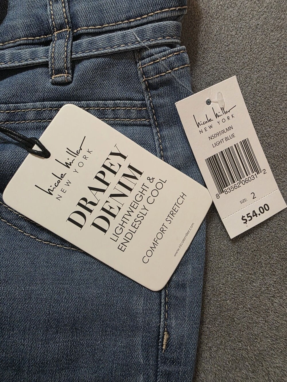 Nicole Miller Soho Light Blue Denim Drawstring Jean Shorts - Picture 3 of 5
